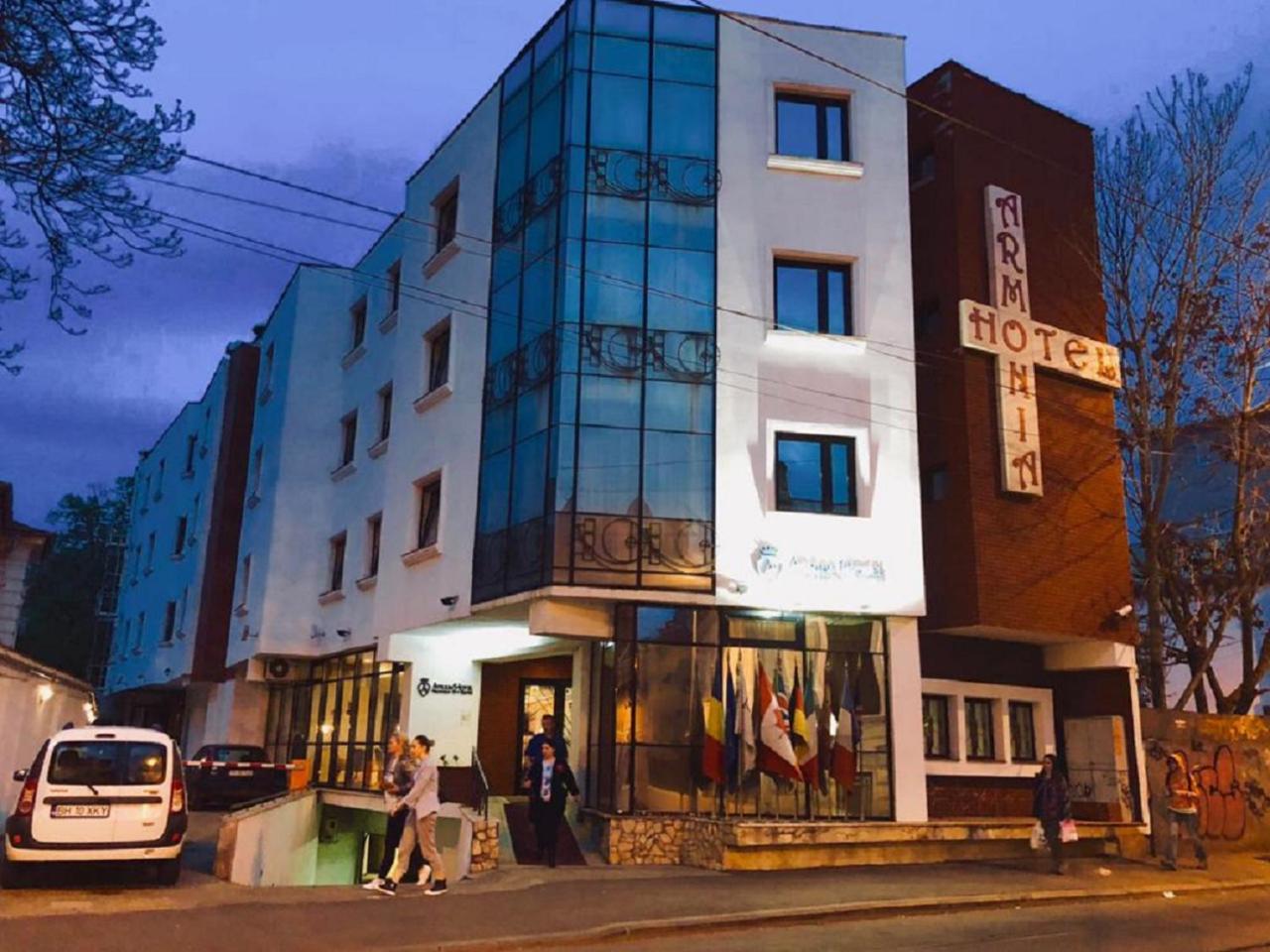 Atrium Hotel Bucharest City Center Exterior foto
