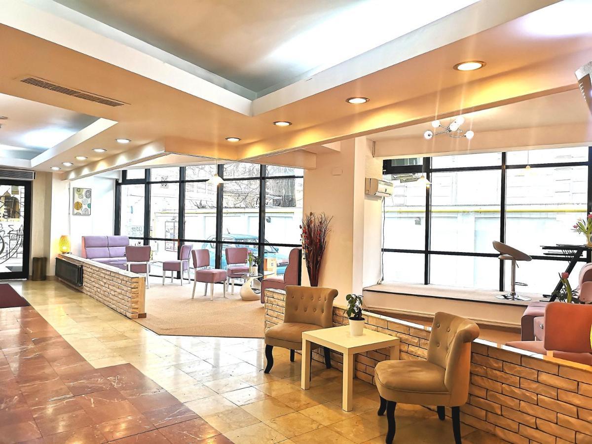 Atrium Hotel Bucharest City Center Exterior foto